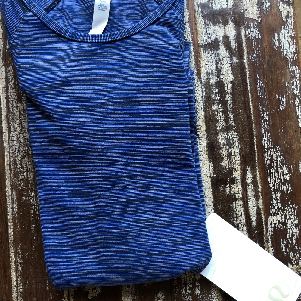 Lululemon top